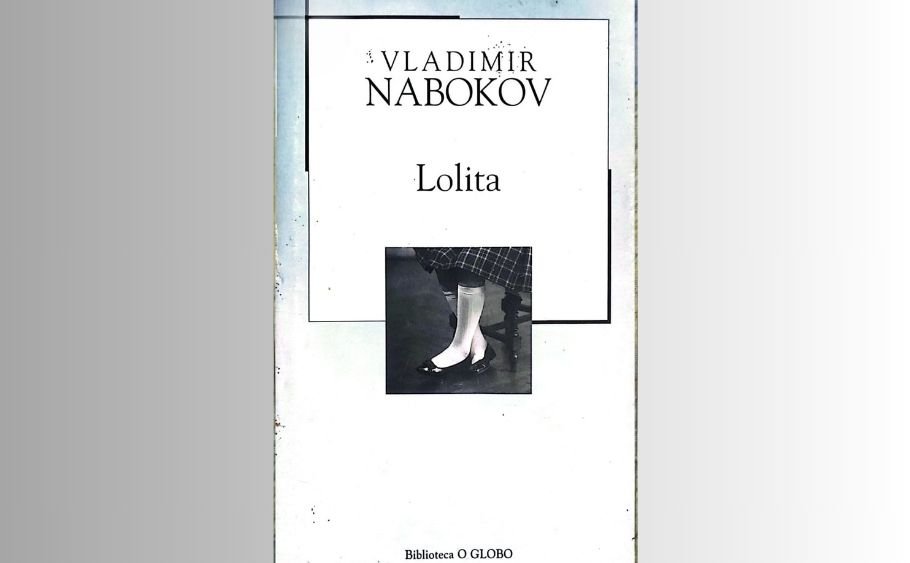 Capa do livro Lolita de Vladimir Nabokov, clássico literário polêmico.