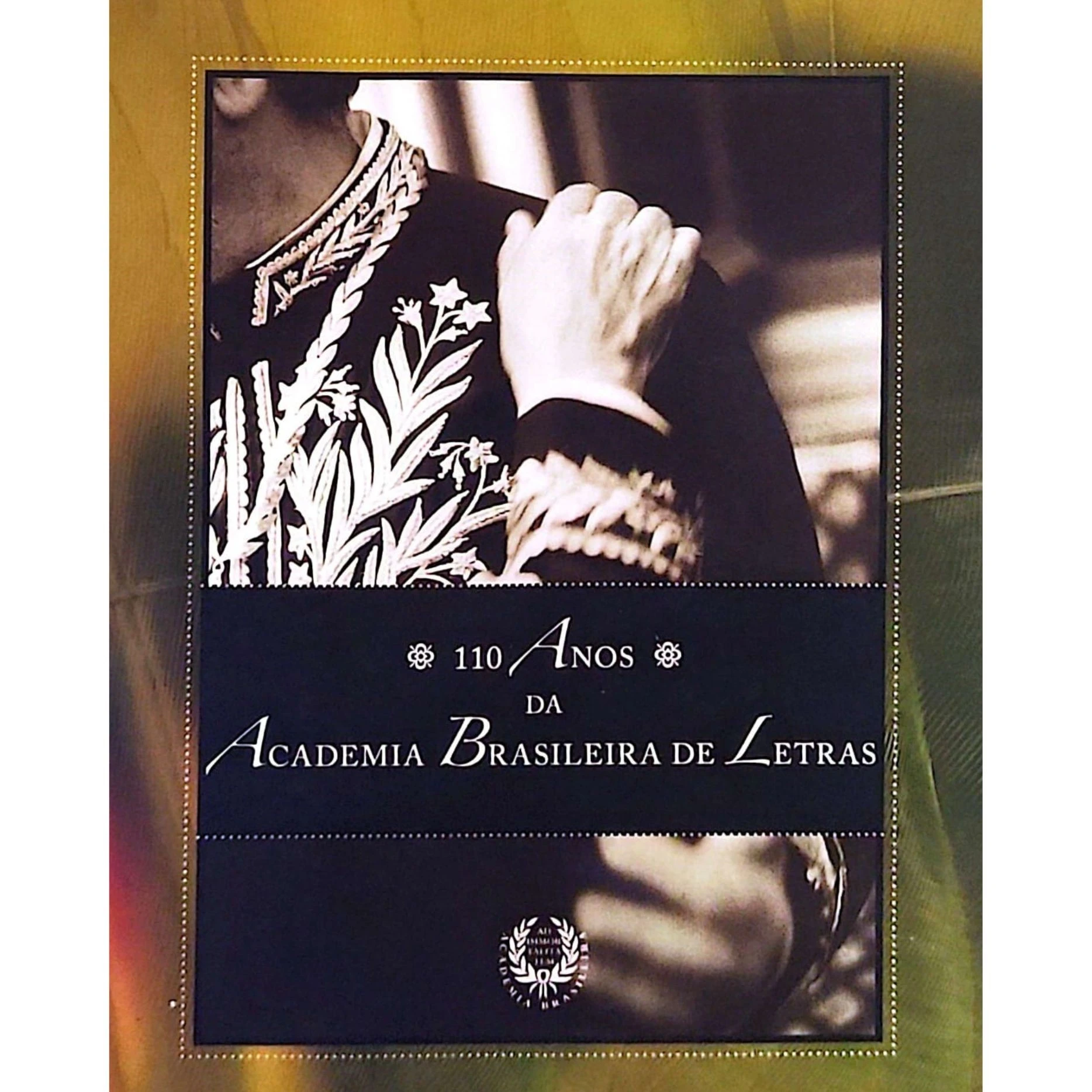 Capa do livro 110 Anos da Academia Brasileira de Letras, edição comemorativa.