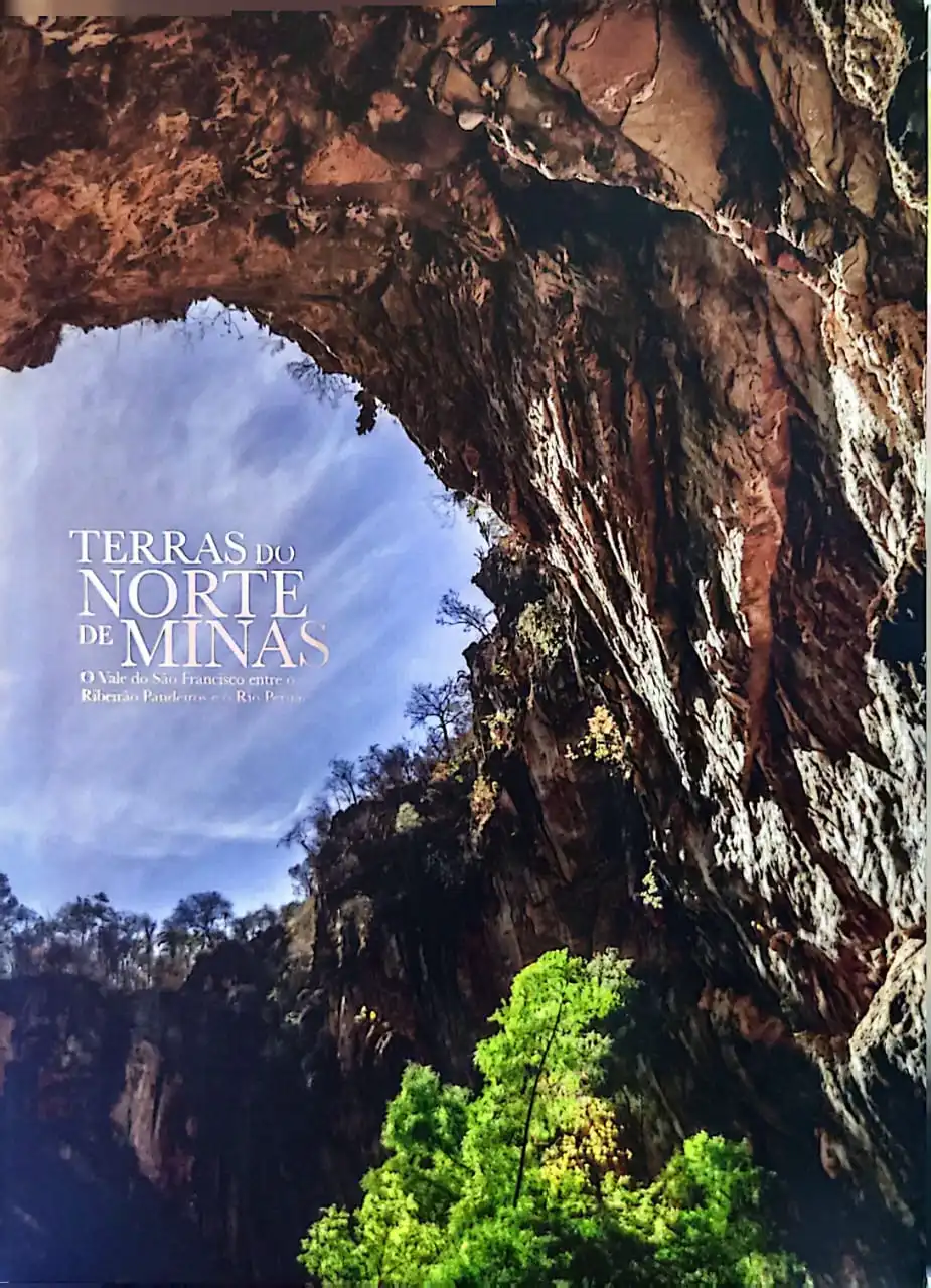 Capa do livro Terras do Norte de Minas de Gilda de Castro sobre o Vale do São Francisco